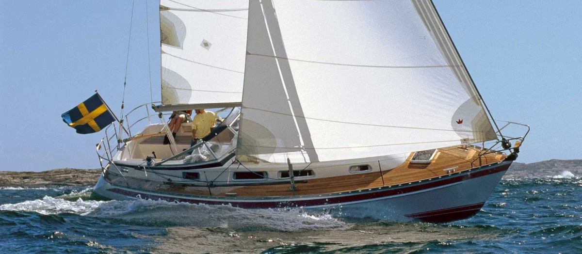 Hallberg - Rassy 31 1992 boat specs