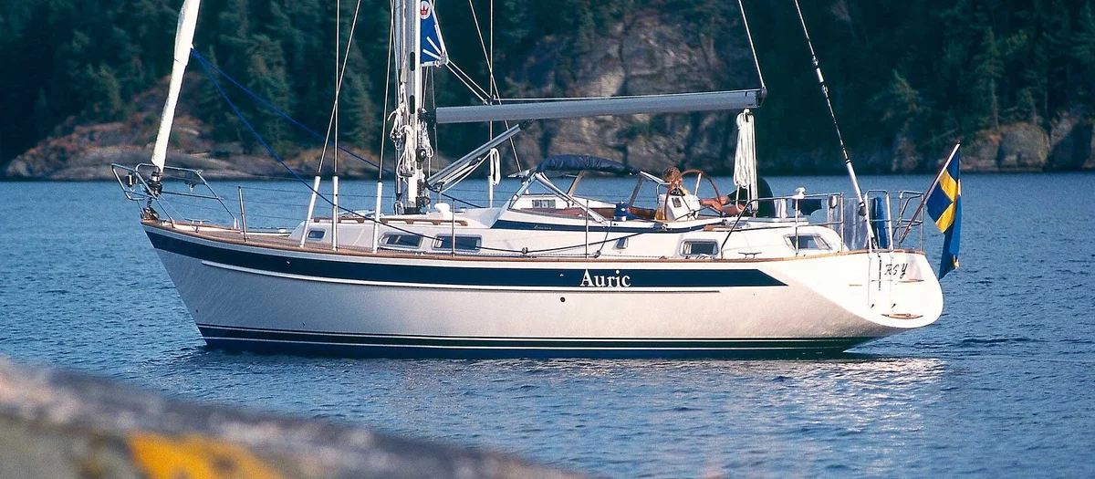 Hallberg - Rassy 36 1994 boat specs