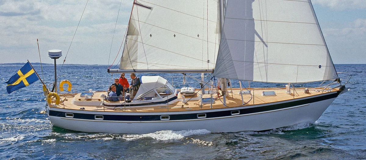 Hallberg - Rassy 42E 1980 boat specs