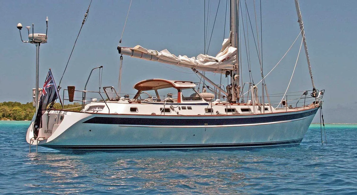 Hallberg - Rassy 46 1995 boat specs