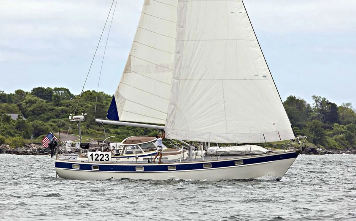 Hallberg - Rassy 49 Ketch 1982 boat specs
