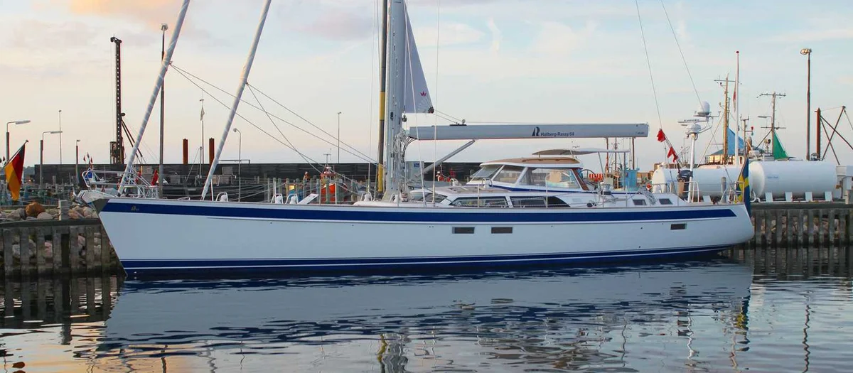 Hallberg - Rassy 64 2011 boat specs