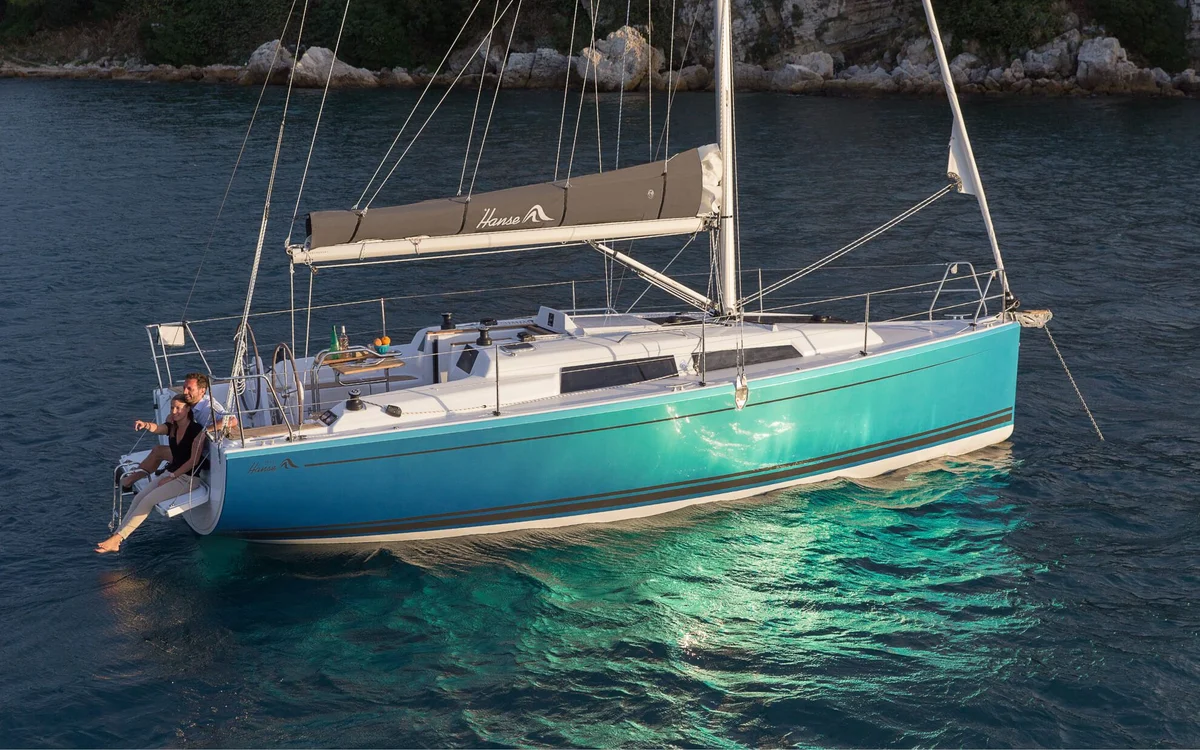 Hanse Yachts 315 Standard 2015 boat specs