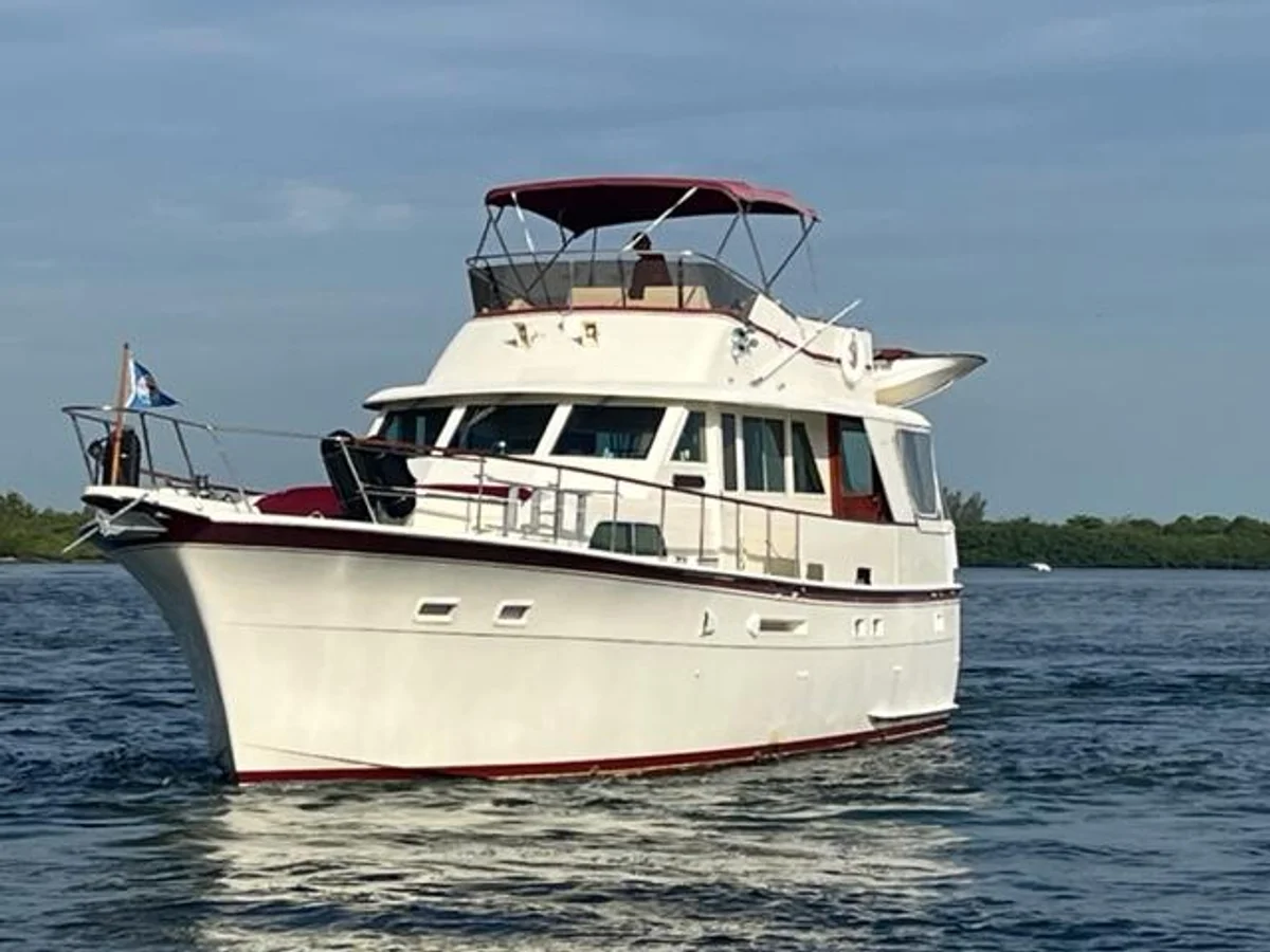 Hatteras Yachts Motoryacht 1983 boat specs