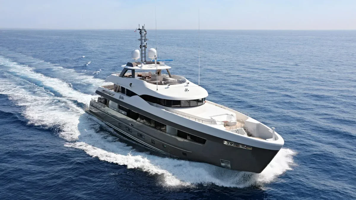 Heesen Yachts Alive 2014 boat specs