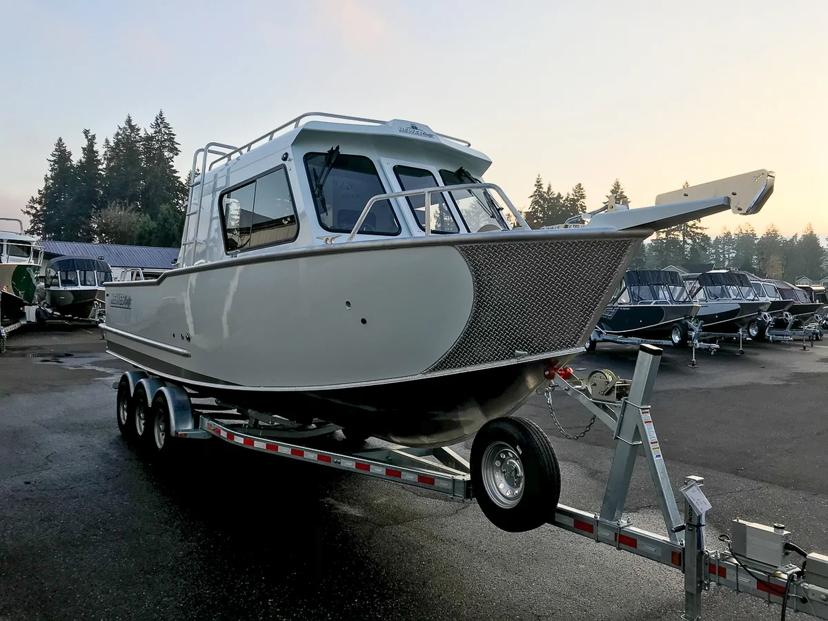 270 ALASKAN - ON ORDER Boat Specs