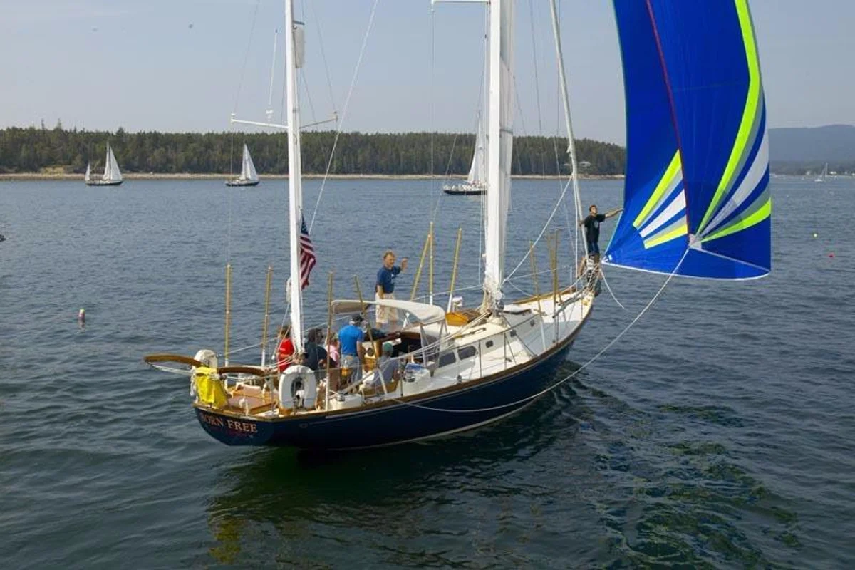 Bermuda 40 Boat Specs