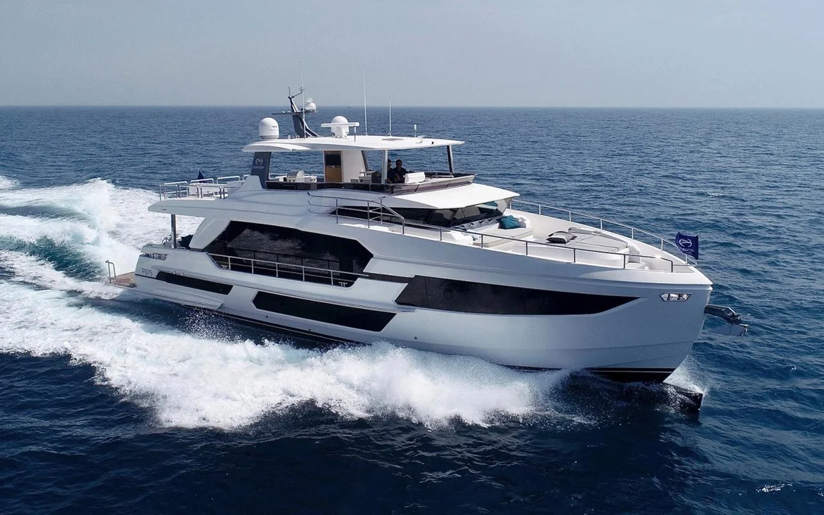 Horizon Yacht FD75 2020 boat specs