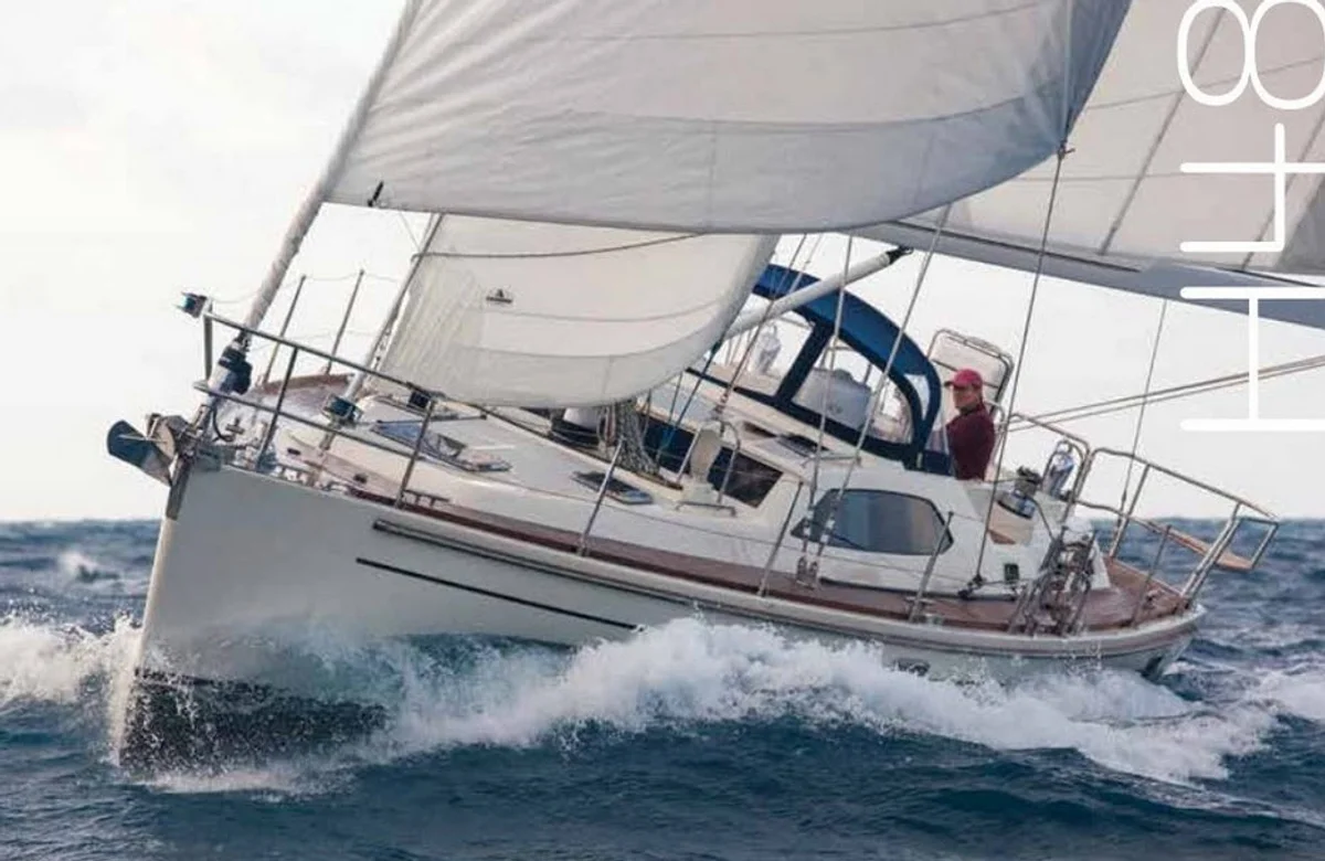 Hylas 48 Boat Specs