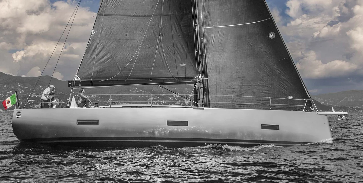 Ice Yachts 52 2016 boat specs