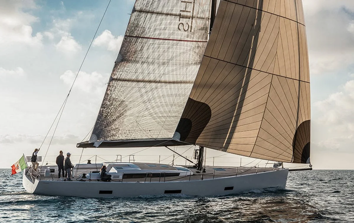 Ice Yachts 62 2014 boat specs