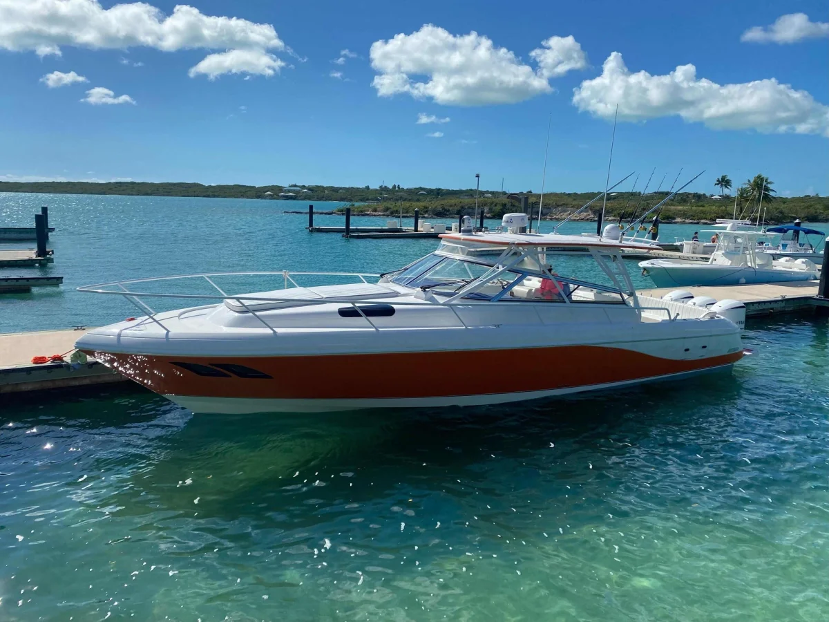 Intrepid Powerboats 43 Sport Yacht 2009 boat specs