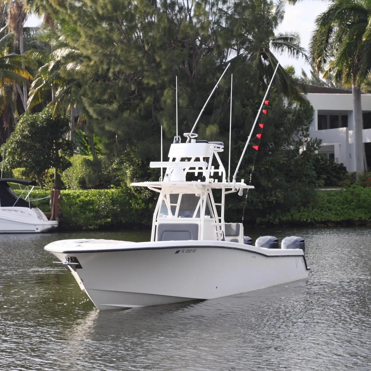Invincible Boats 36 CC 2011 boat specs
