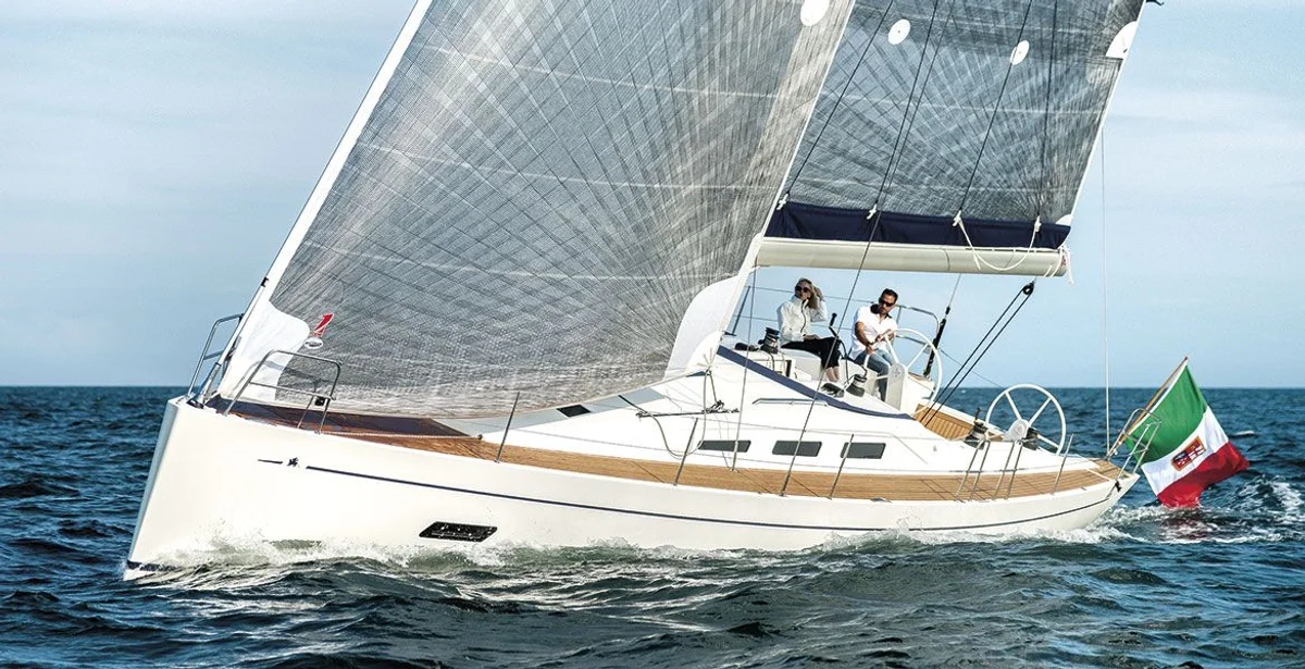 Italia 13.98 Boat Specs