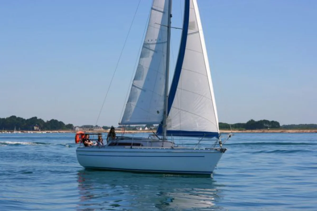 Jeanneau Aquila Shoal draft 1975 boat specs