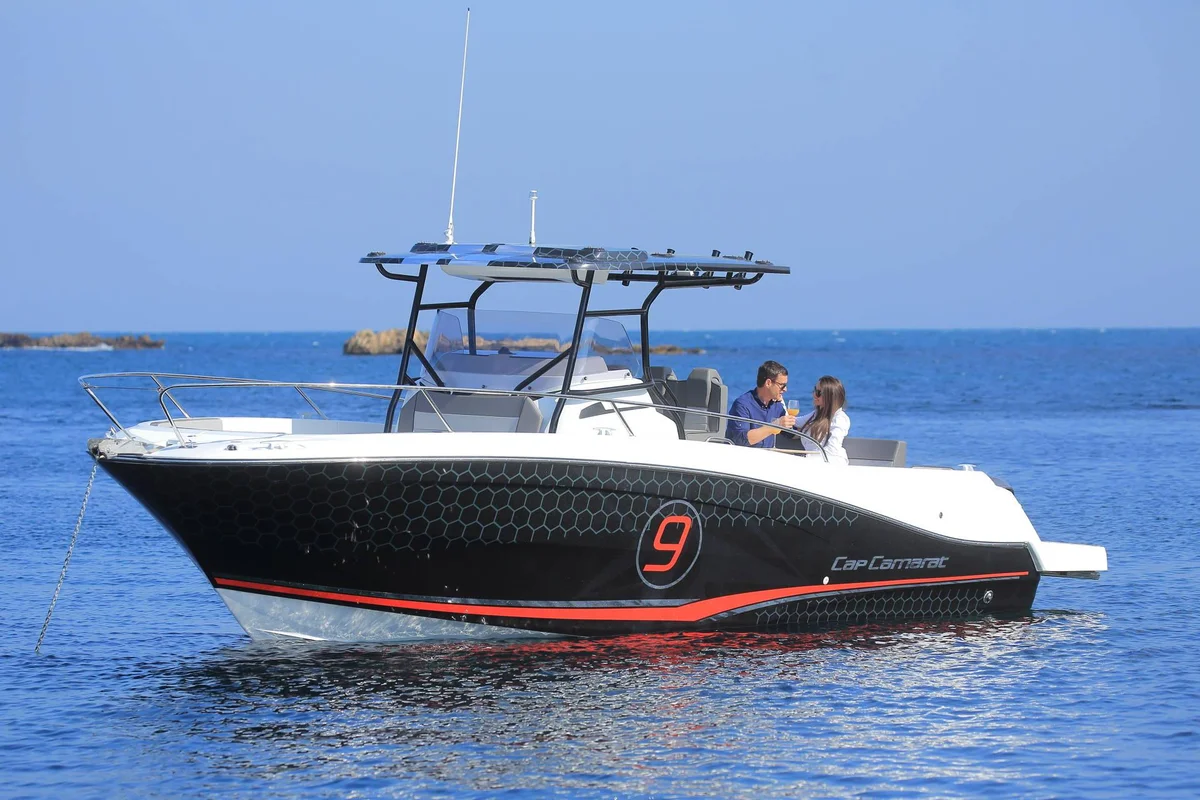 Jeanneau Cap Camarat 9.0 CC 2022 boat specs