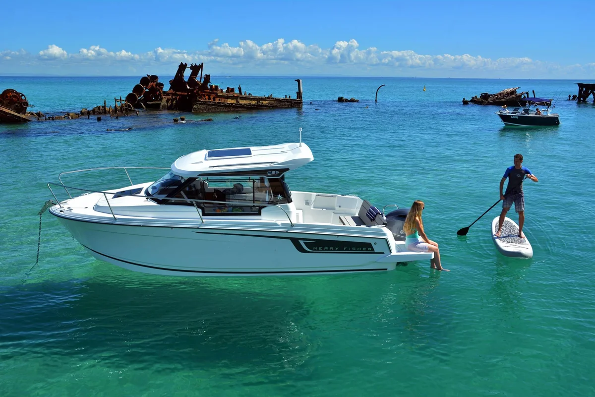 Jeanneau Merry Fisher 695 Season 2 2021 boat specs