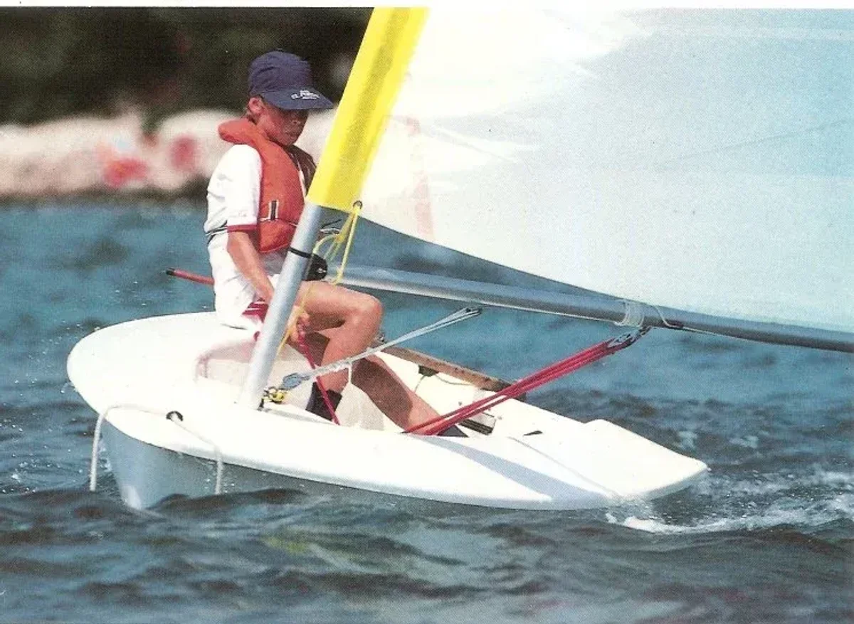 Jeanneau Sun Club 9 1995 boat specs