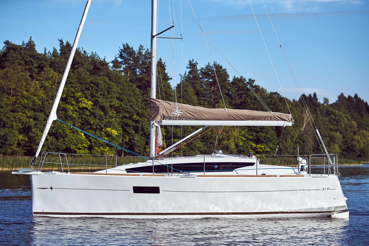 Jeanneau Sun Odyssey 319 2017 boat specs