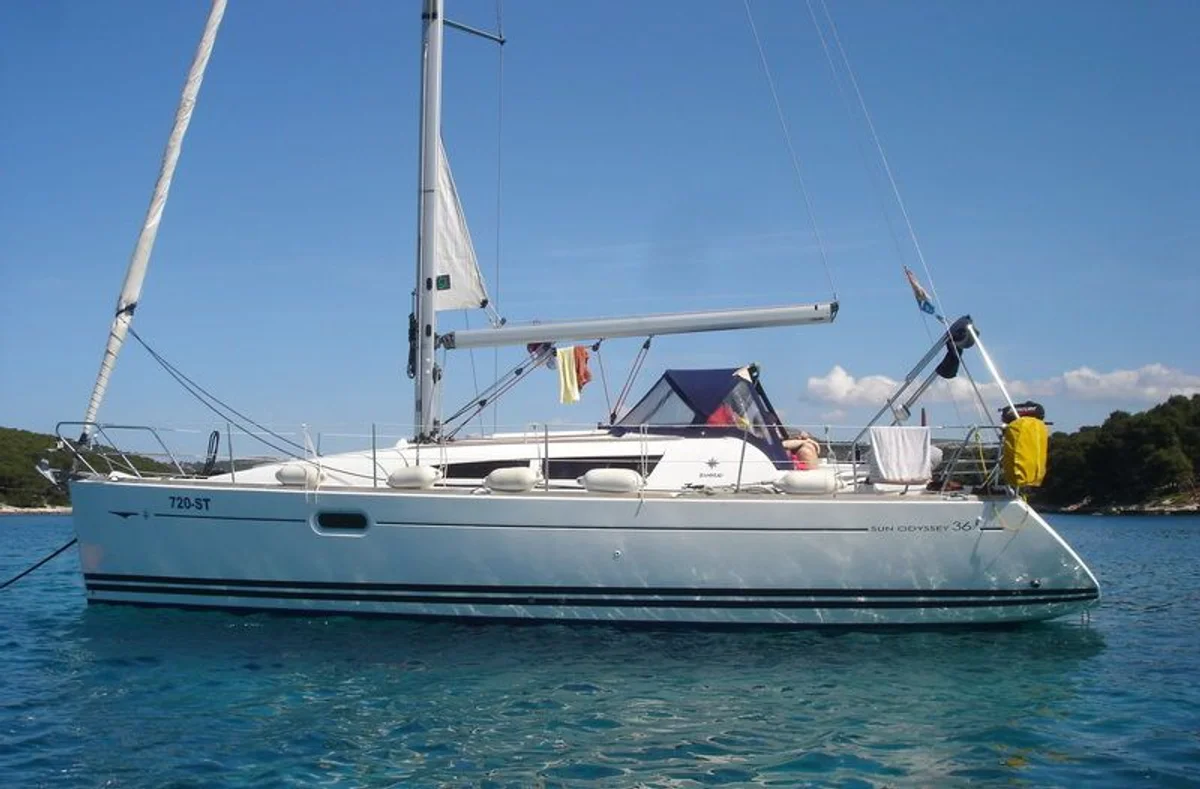 Jeanneau Sun Odyssey 36 1989 boat specs