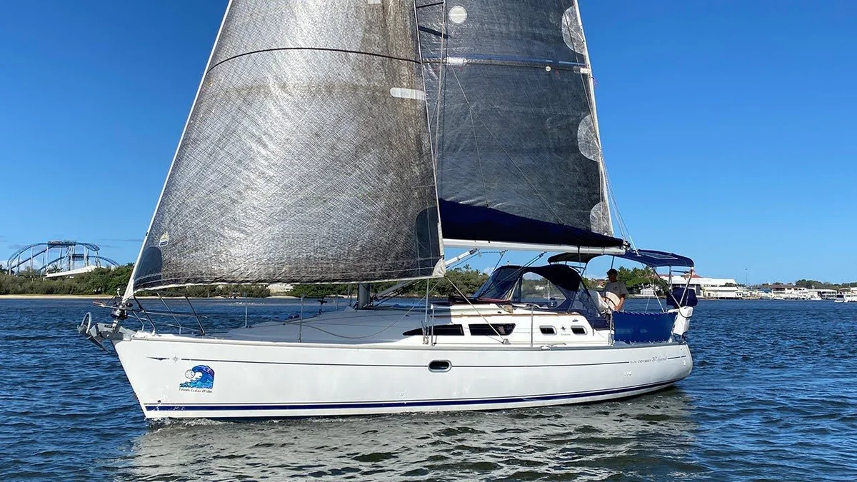 Jeanneau Sun Odyssey 37 2001 boat specs