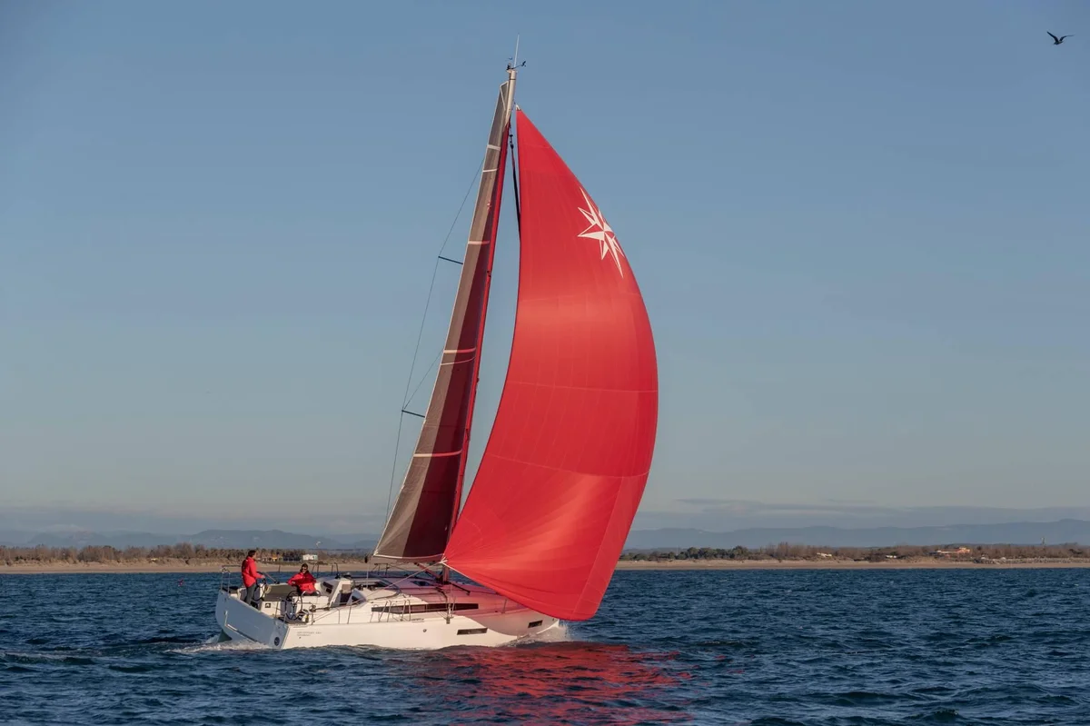 Jeanneau  Sun Odyssey 380 2022 boat specs