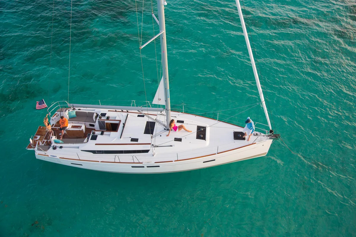 Jeanneau Sun Odyssey 469 2012 boat specs