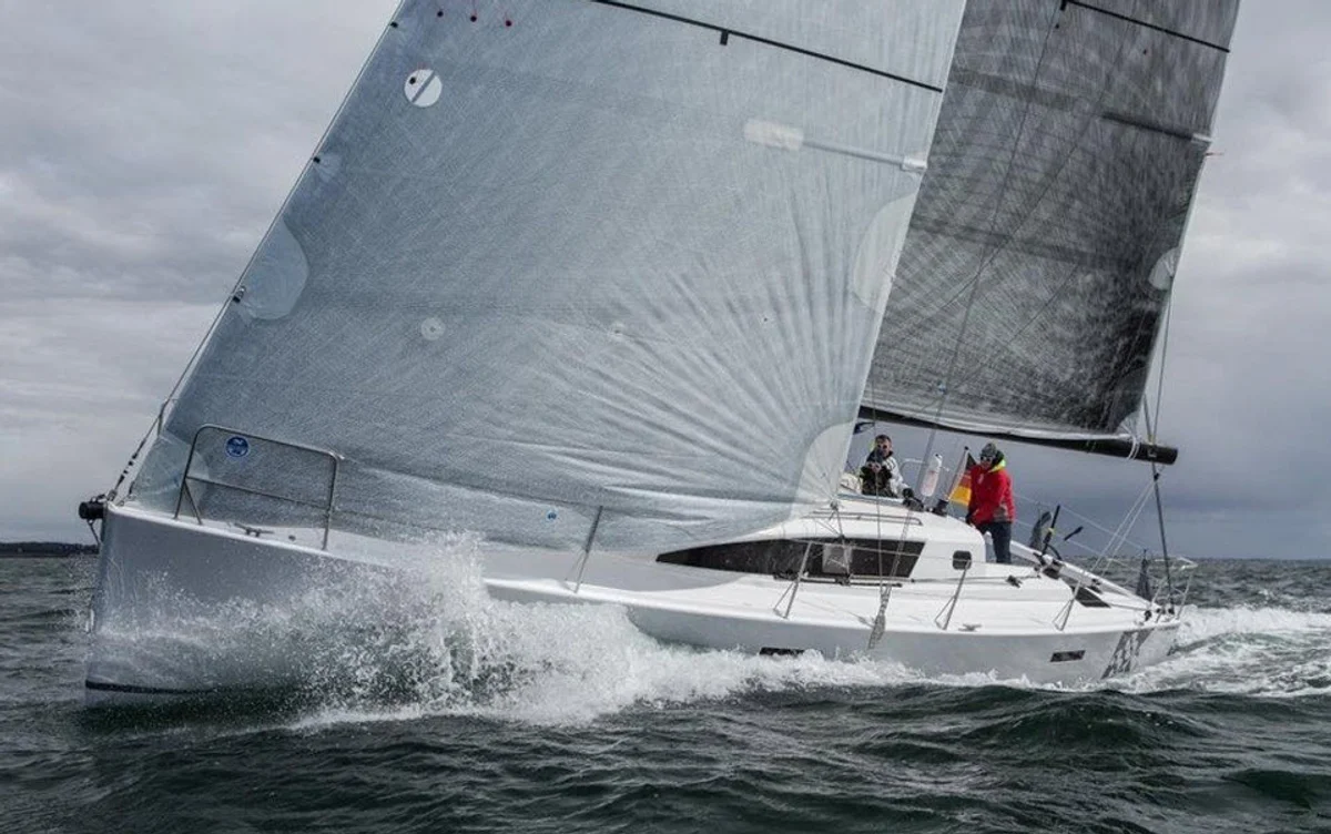 JPK JPK 38 Fast Cruiser Fin keel Fin keel 2012 boat specs
