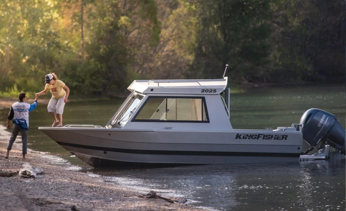 KingFisher Boats 2025 Escape HT - Sport 2023 boat specs