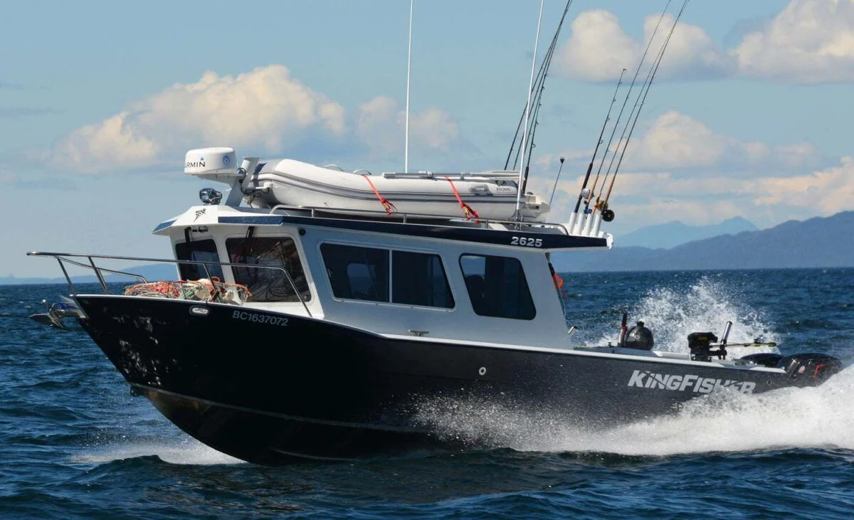 KingFisher Boats 2625 Coastal Express 2022 boat specs