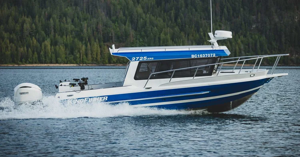 2725 XRS - Offshore Boat Specs