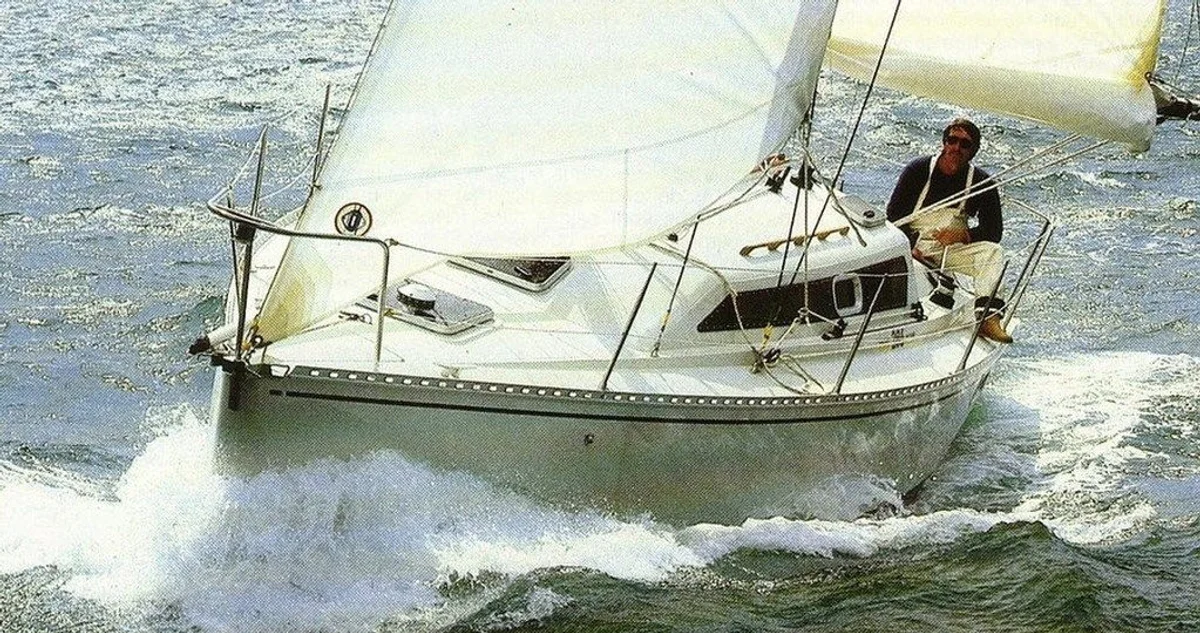 Elite 286 - Fin keel Boat Specs