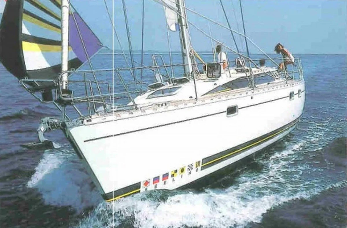 Elite 446 - Shoal draft Boat Specs