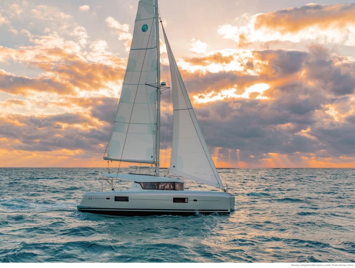 Lagoon 42 2022 boat specs