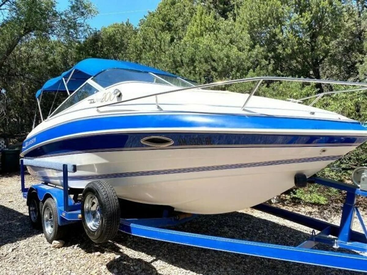 Hampton 200 Boat Specs