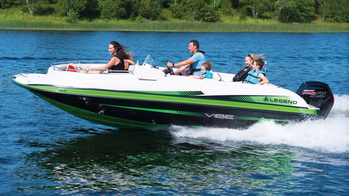 Vibe D19 Boat Specs