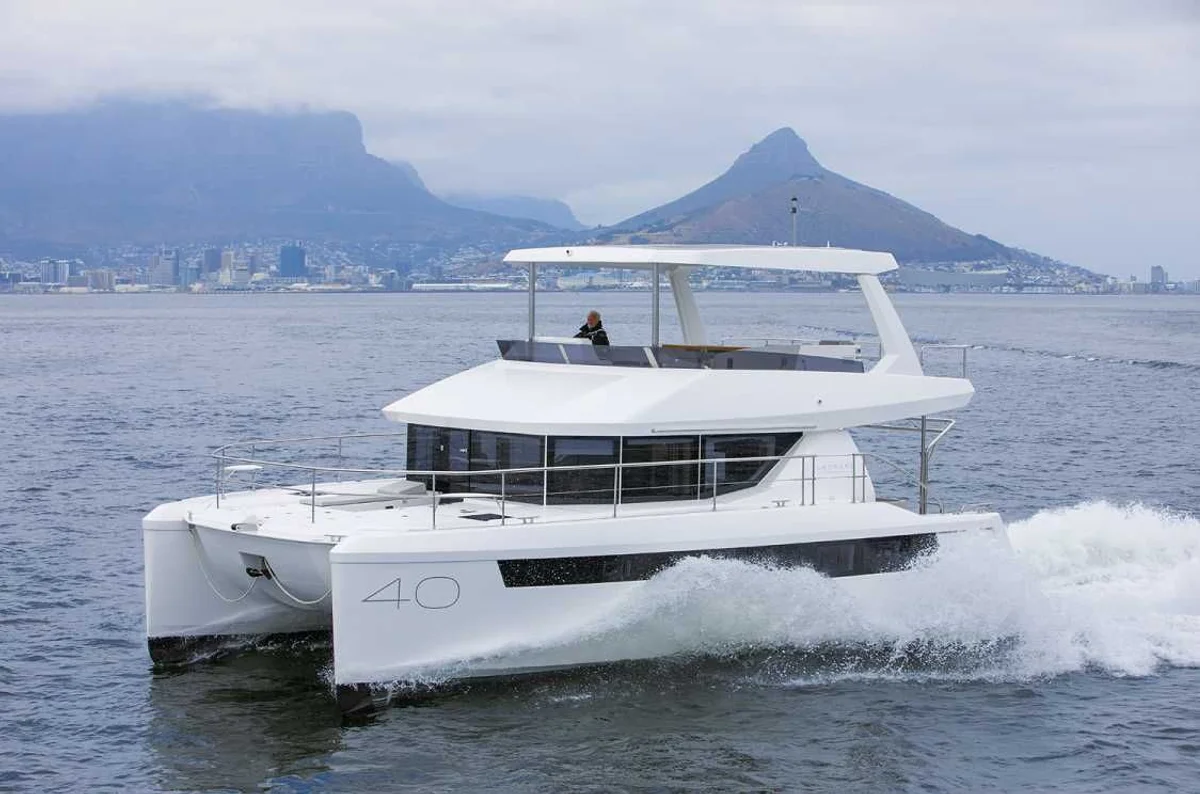 Leopard Catamarans 40 Powercat 2023 boat specs