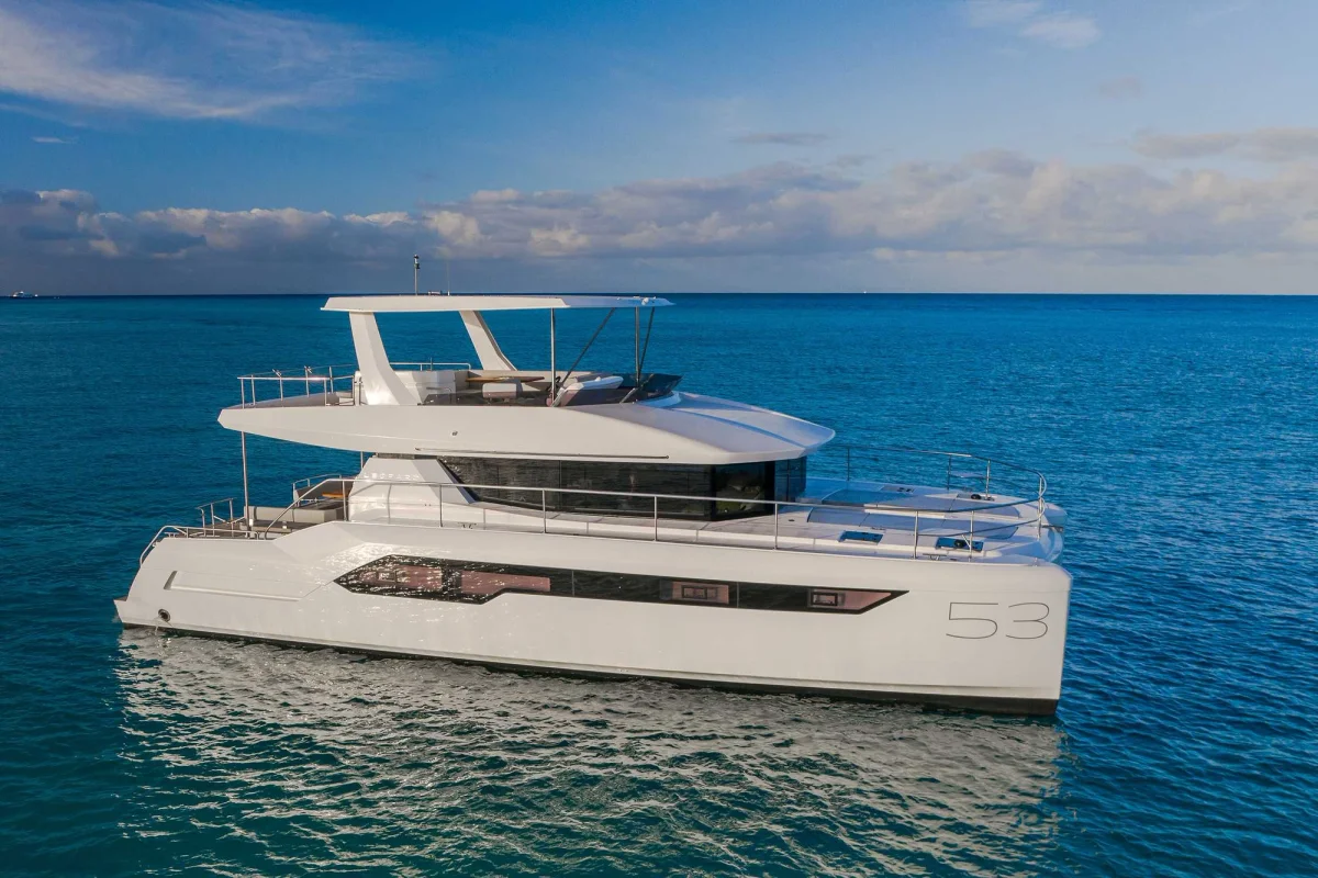 Leopard Catamarans 53 Powercat 2023 boat specs
