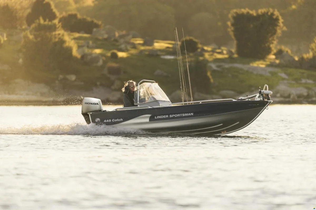 Linder Sportsman 445 Catch 2020 boat specs