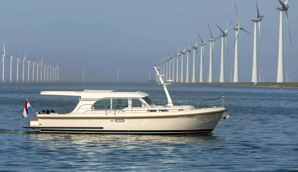 Linssen Yachts Grand Sturdy 40.0 Sedan  2017 boat specs