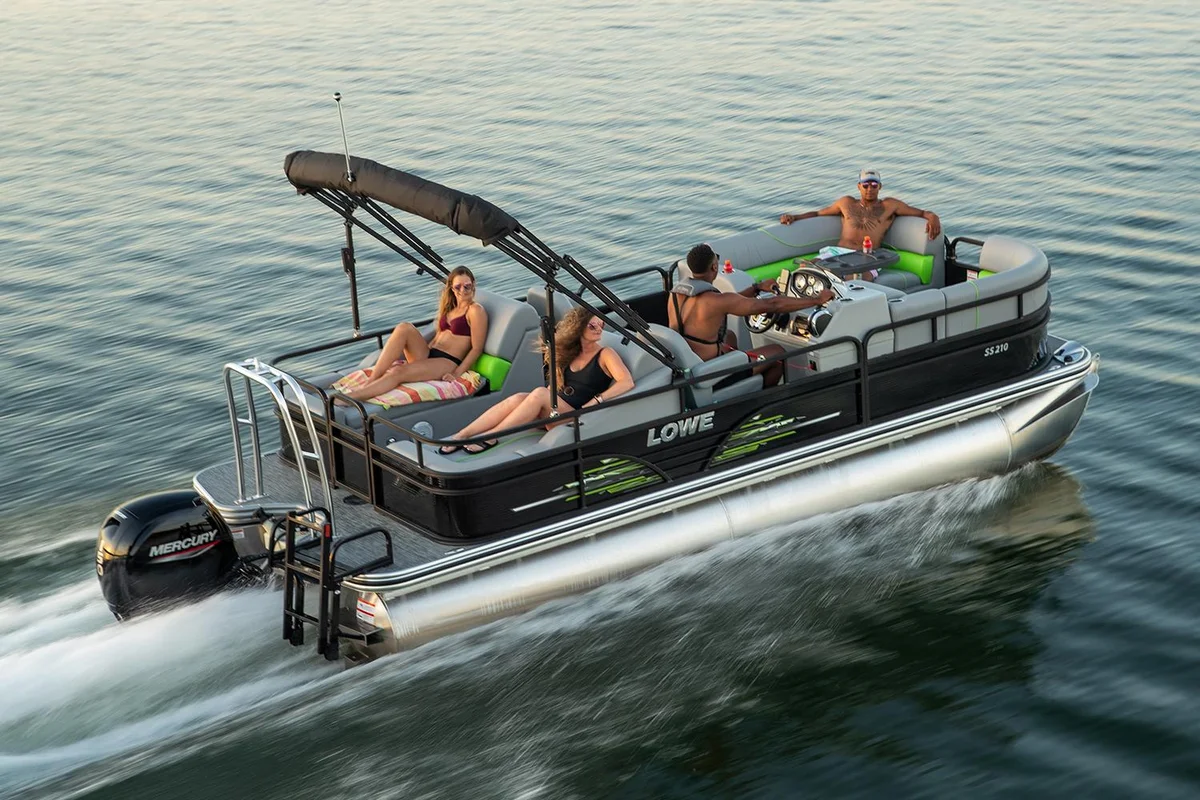Lowe Boats SS 210 RFL 2021 boat specs