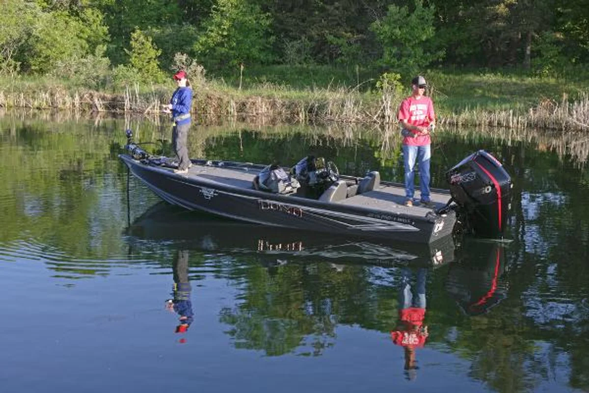1875 Pro V Bass XS Boat Specs