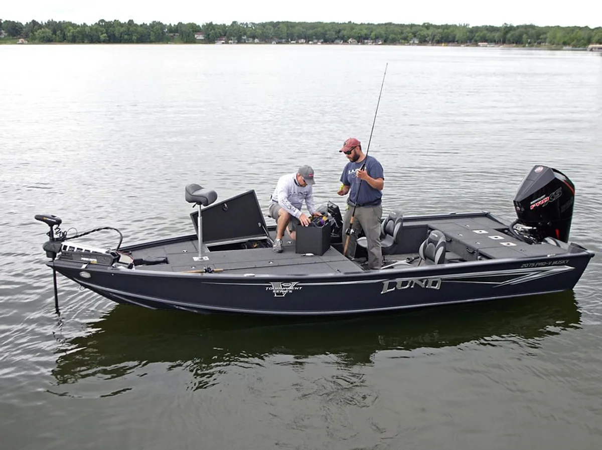 2075 Pro V Musky Boat Specs