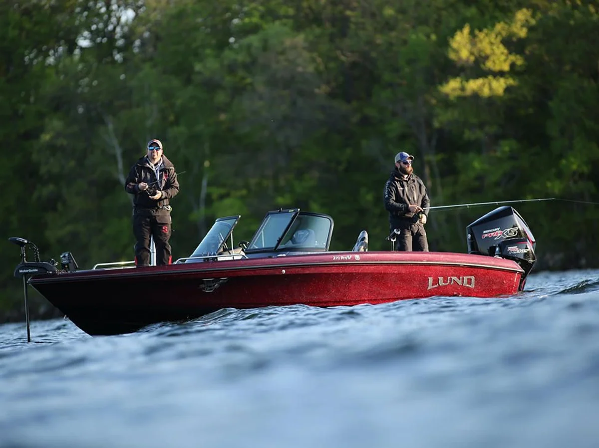 219 Pro V GL Boat Specs