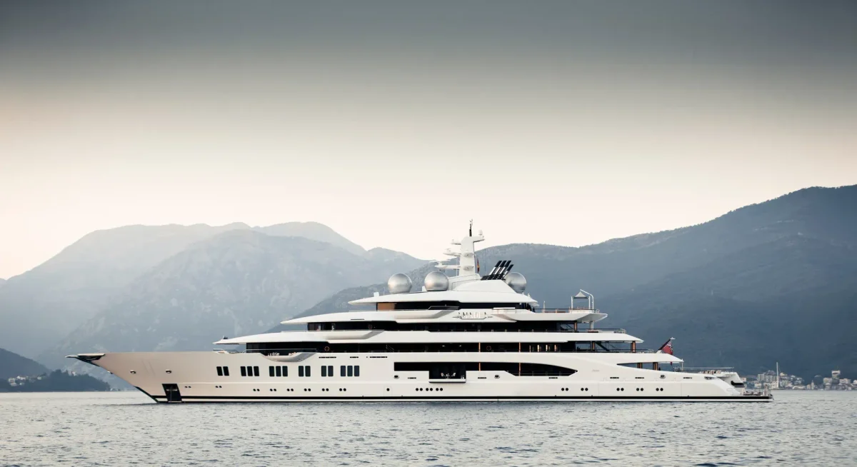 Lurssen Yachts Amadea 2017 boat specs