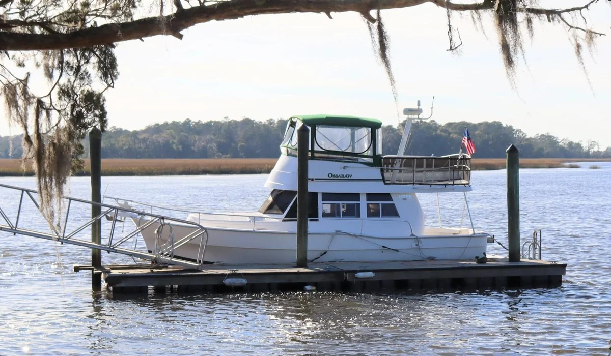 390 Trawler Boat Specs