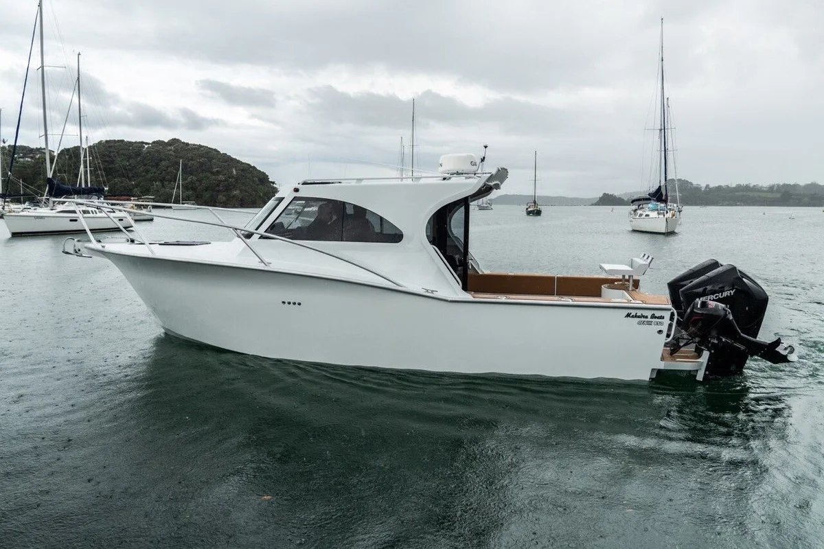 Makaira Boats GEN3 850 Outboard 2022 boat specs
