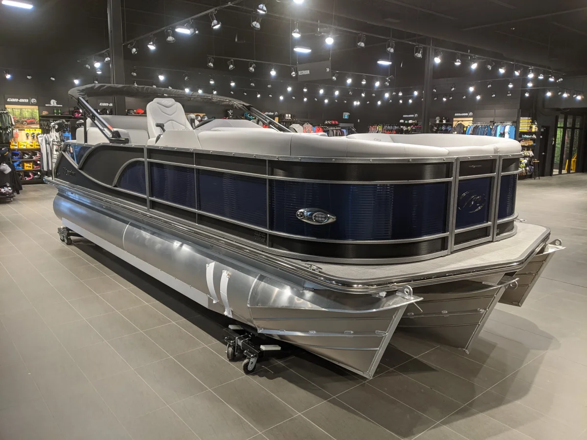 Manitou Pontroon Boats 23 SES BENCH SHP II 2022 boat specs