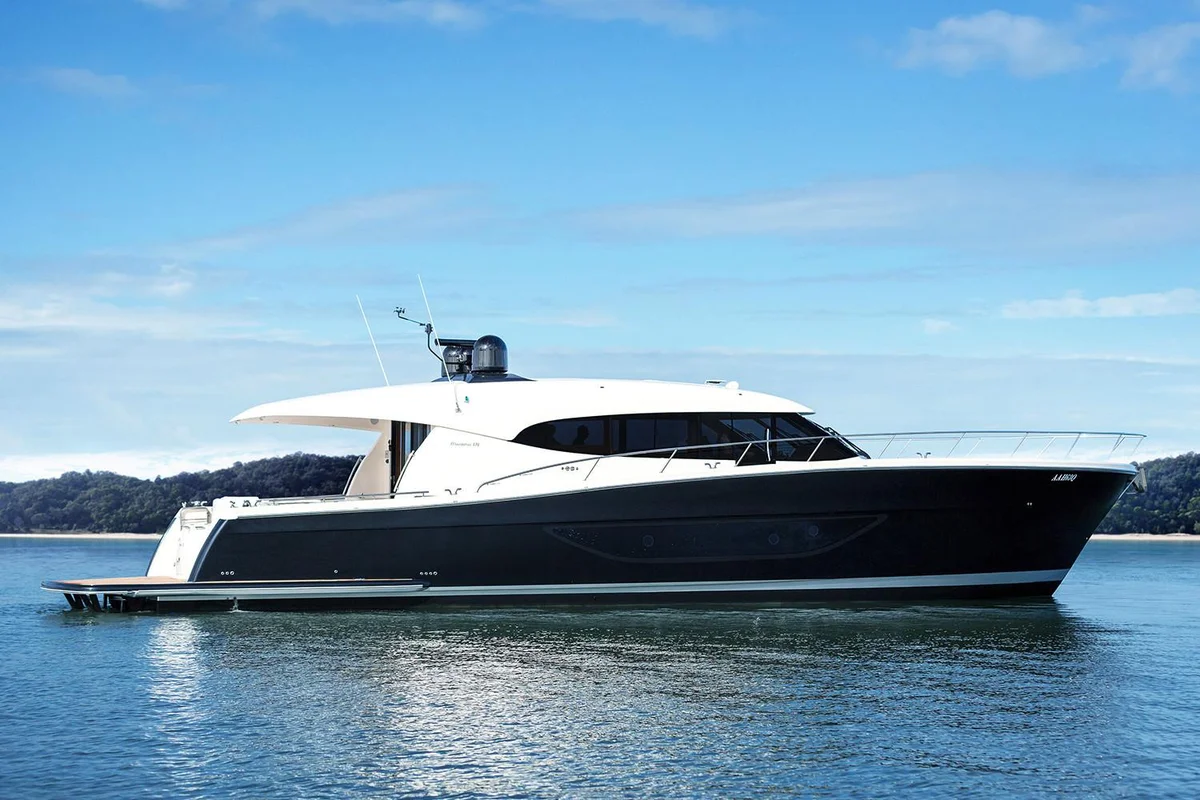 Maritimo S70 2022 boat specs