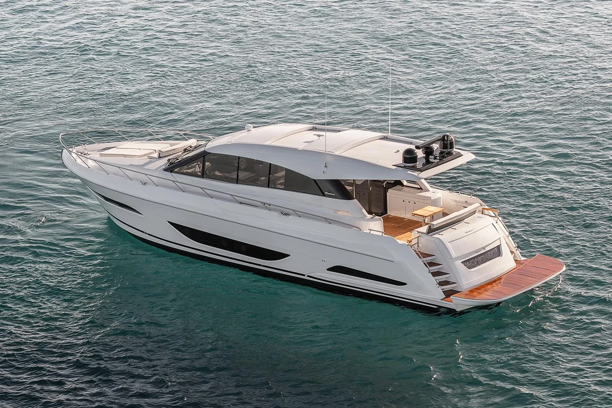 Maritimo X60 2022 boat specs